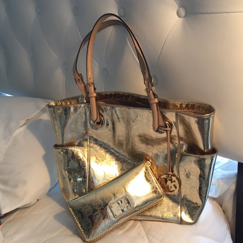 MK purse set! Gold!